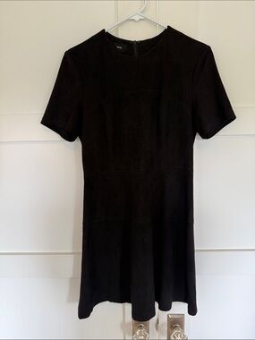 Fate Black Short Sleeve A-Line Midi Dress